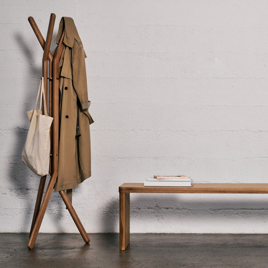 Porte-manteau Unwind, chêne teinté