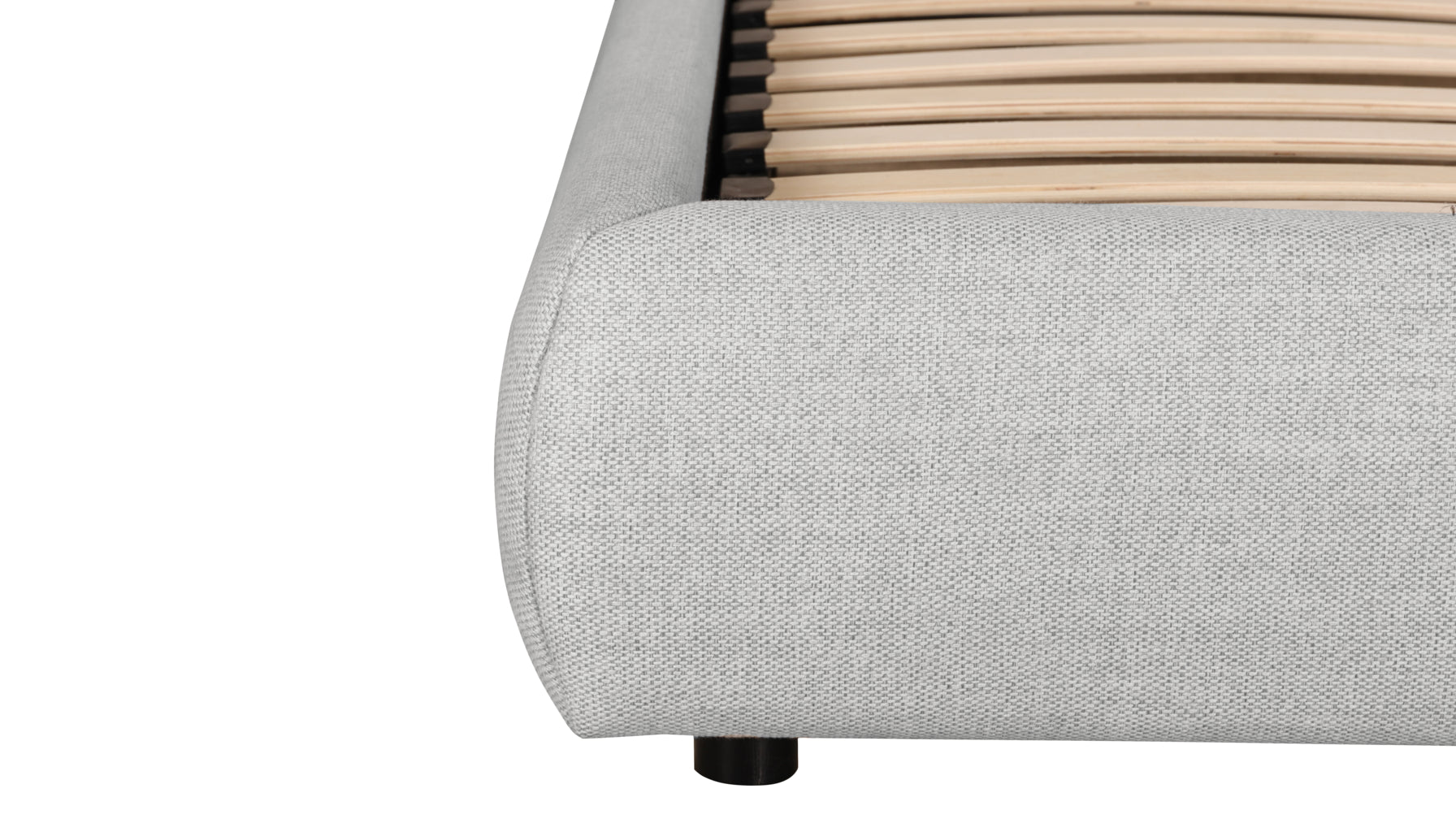 Lit nuageux, Queen, Pierre