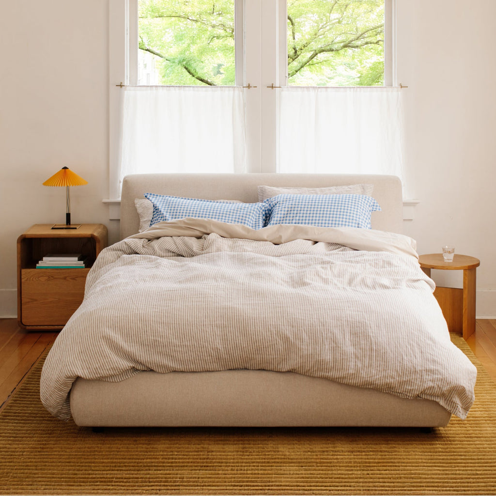 Lit de rêve, Queen, Latte