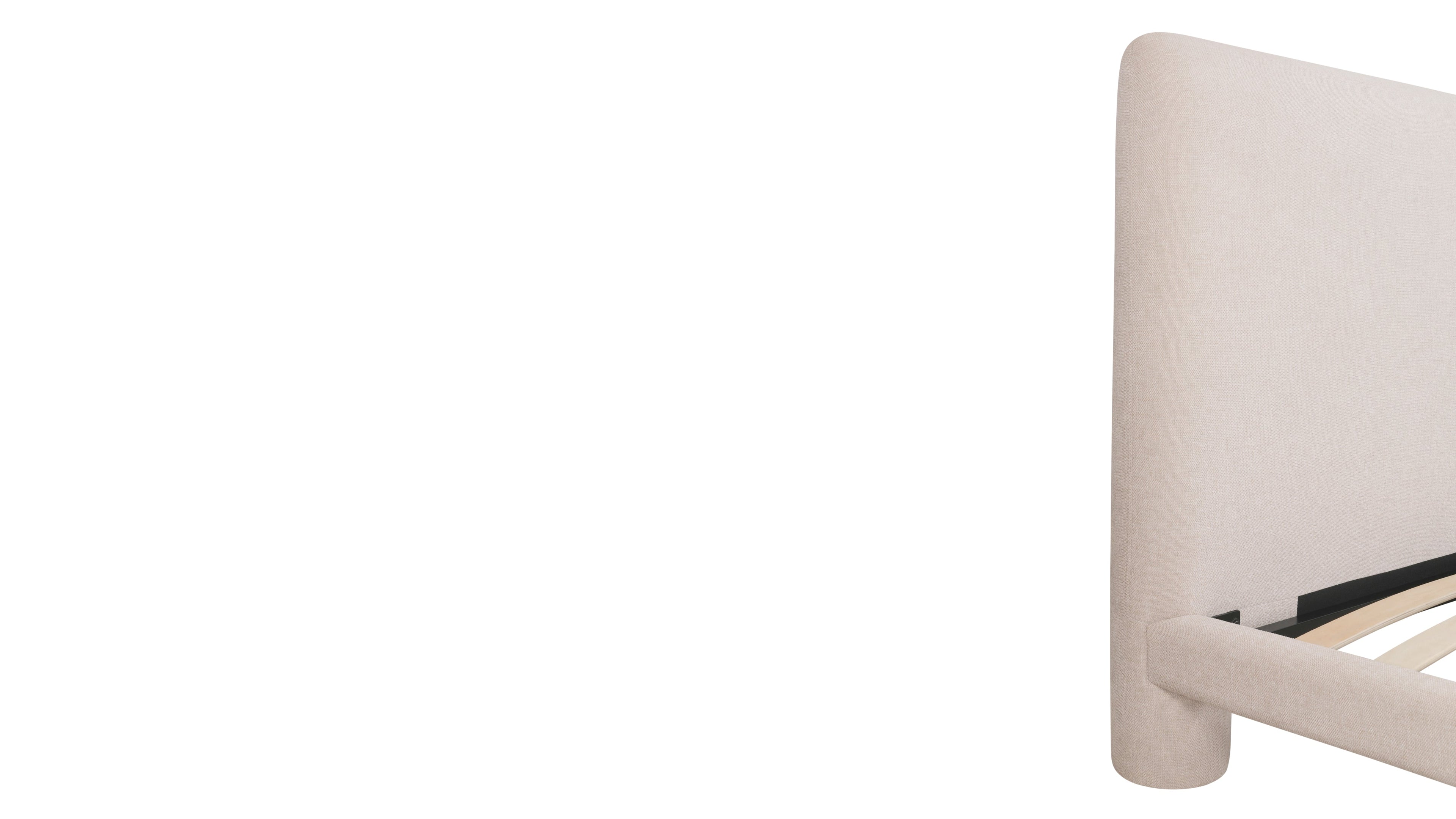 Lit lunaire, Queen, Latte