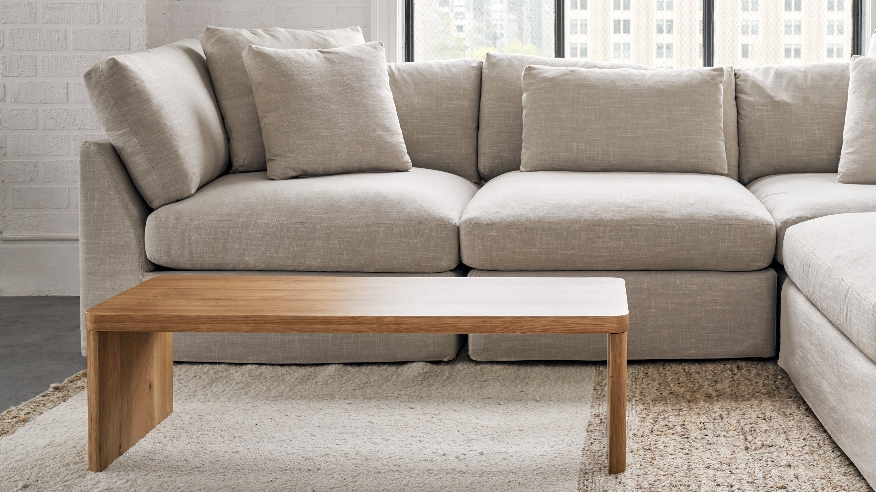 Table basse Form, petite, noyer américain