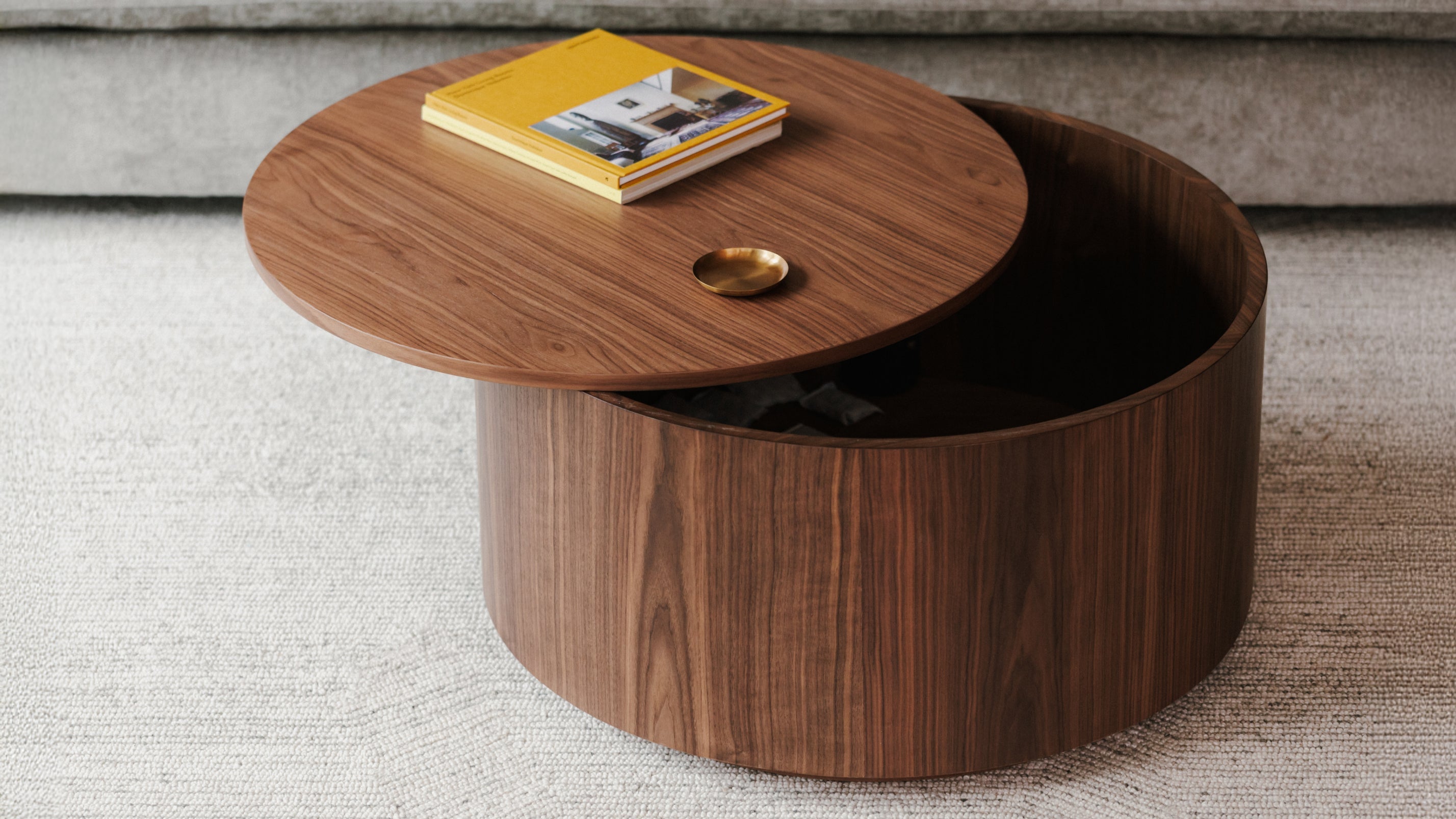 Table basse de rangement Orbit, noyer