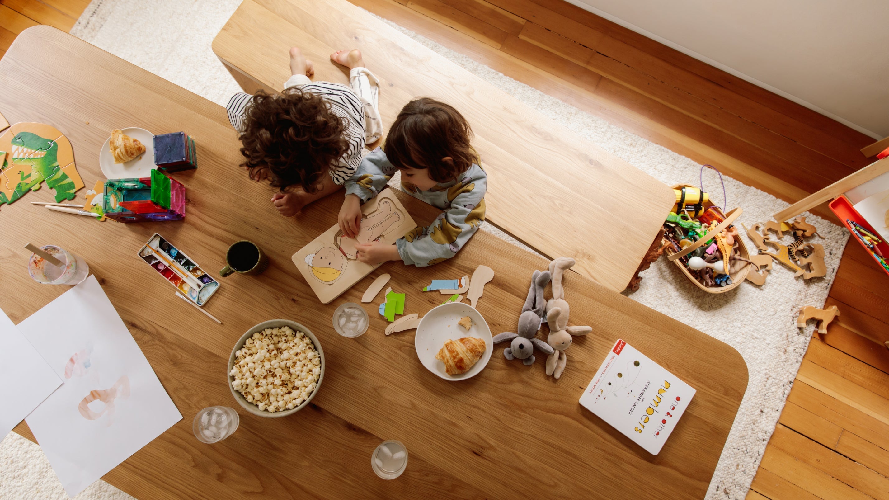 Table de salle à manger Field, 6 à 8 couverts, chêne