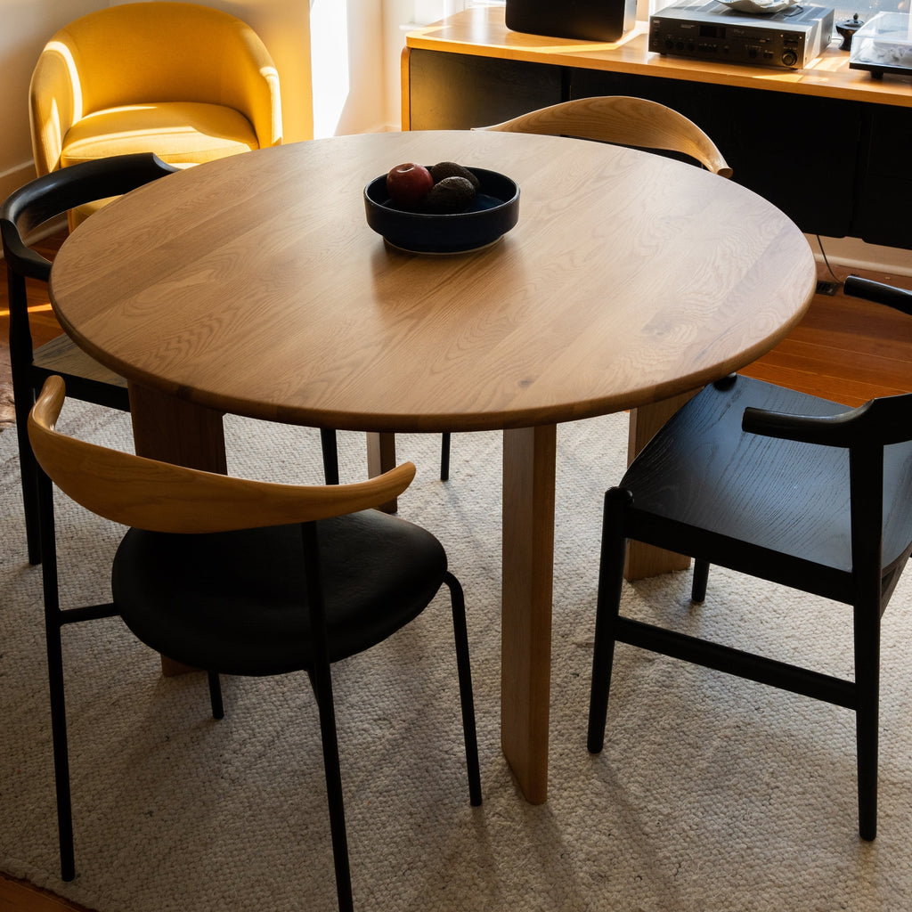 Table de salle à manger ronde à cadre, 4-5 couverts, chêne