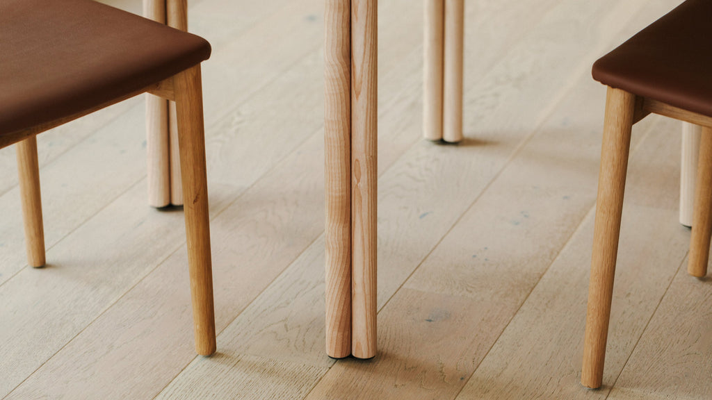 Table à manger Better Together, 5 couverts, frêne