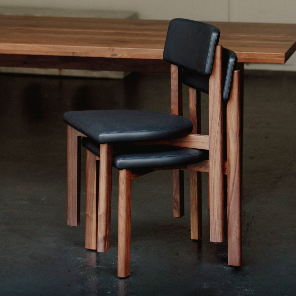 Chaise de salle à manger Frame, noyer, caviar