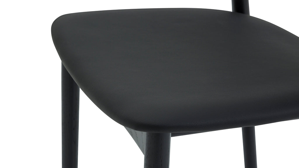 Chaises de salle à manger sans accoudoirs Count On Me (lot de deux), chêne noir, assise noire