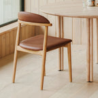 Chaises de salle à manger sans accoudoirs Count On Me (lot de deux), chêne, assise marron