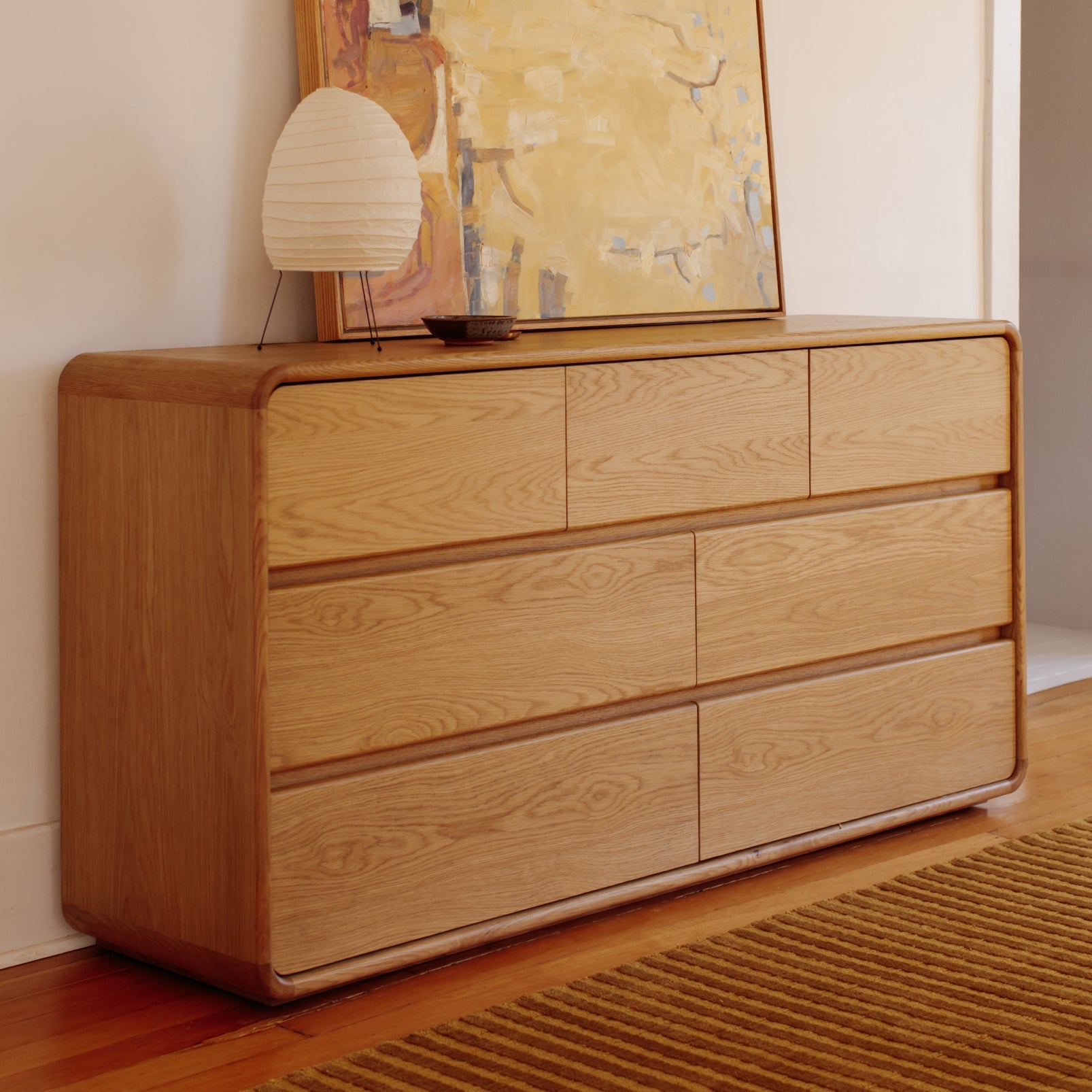 Appelez-moi Commode, Chêne