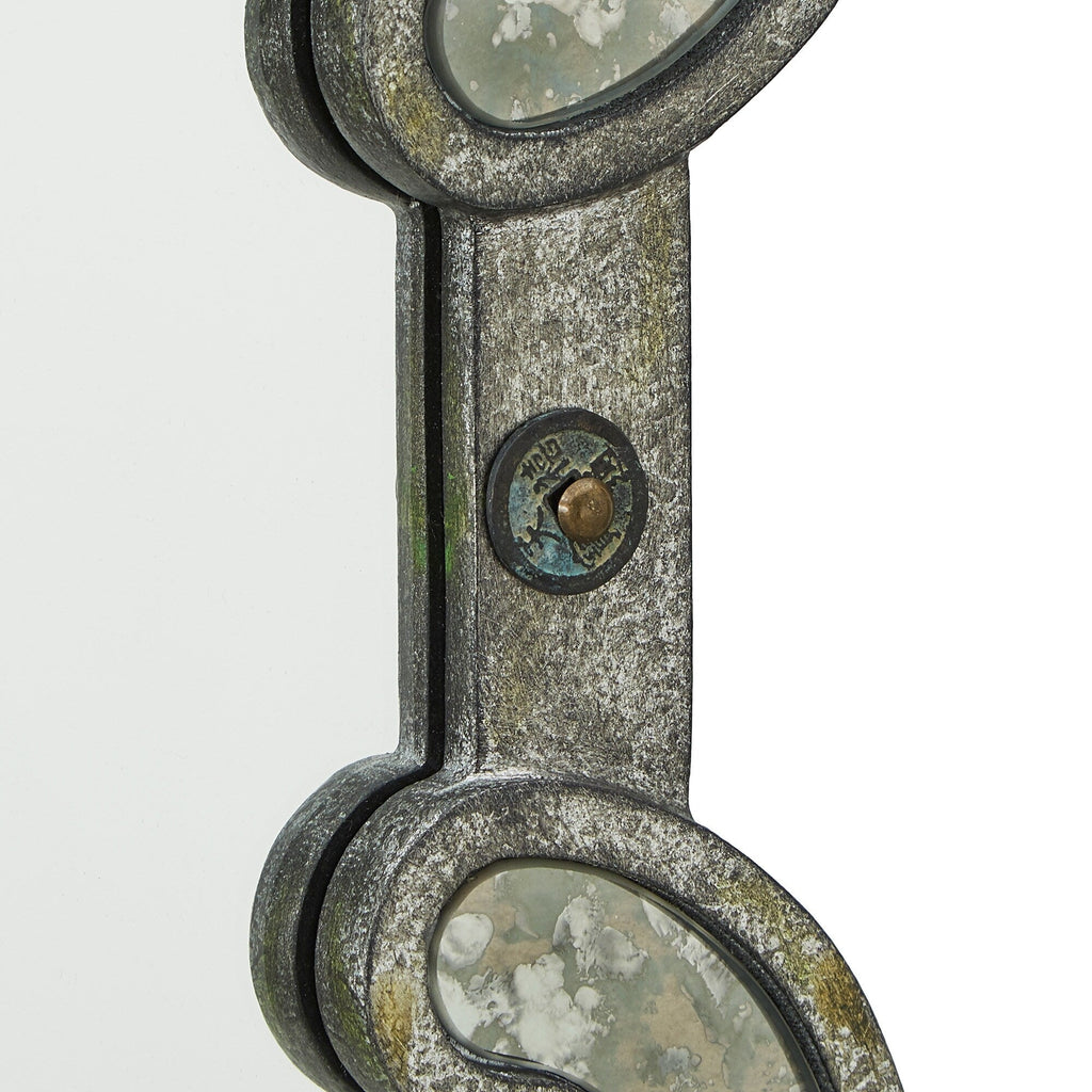 Miroir mural à panneaux argentés antiques Fantina par iNSPIRE Q Classic