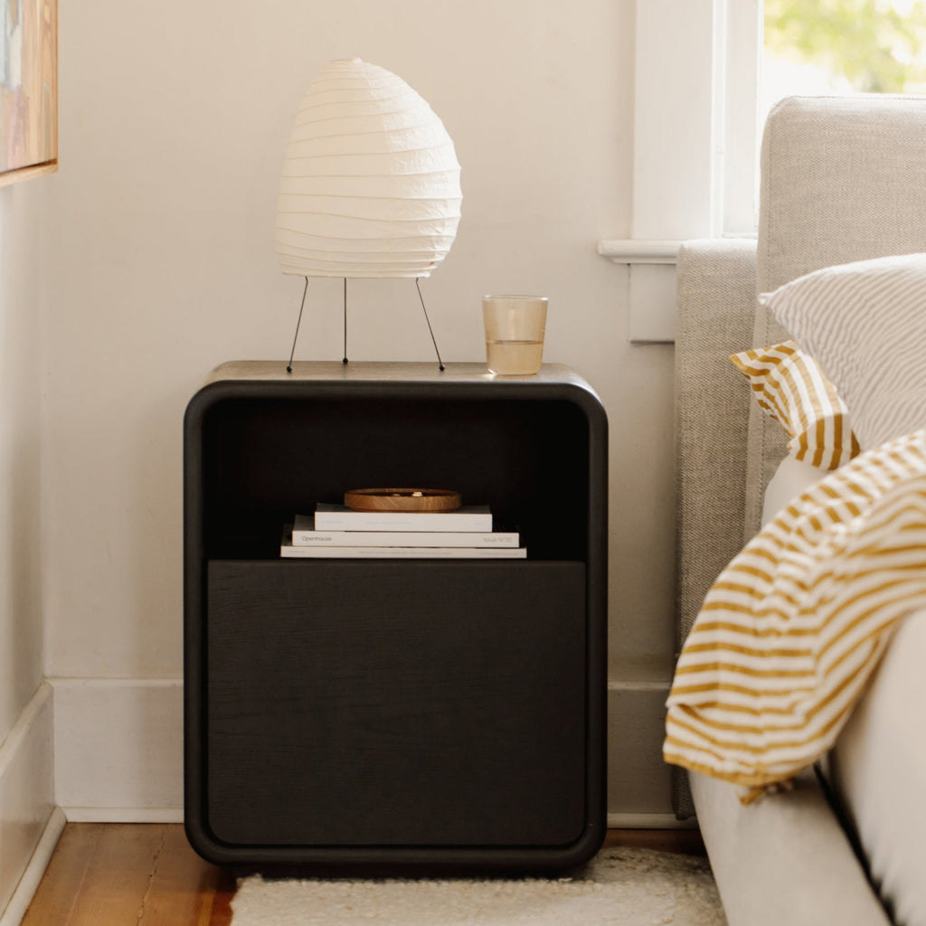 Table de chevet Call Me, chêne noir