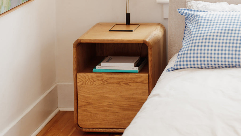 Table de chevet Call Me, chêne