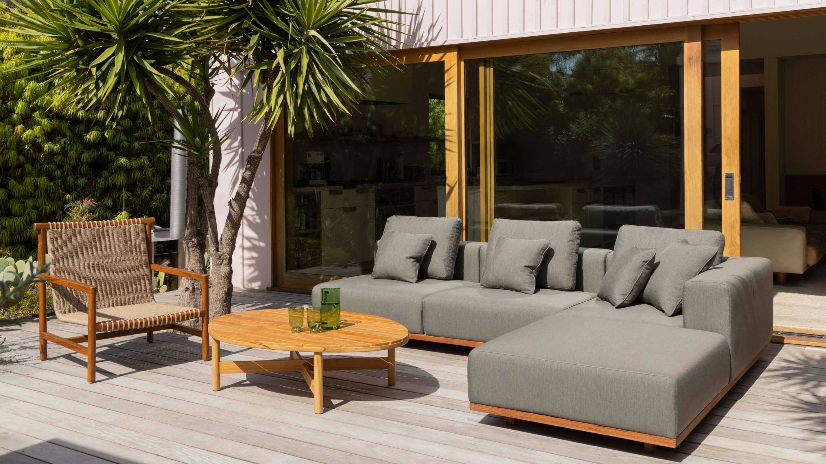 Table basse d'extérieur Table Talk, grand modèle, en teck