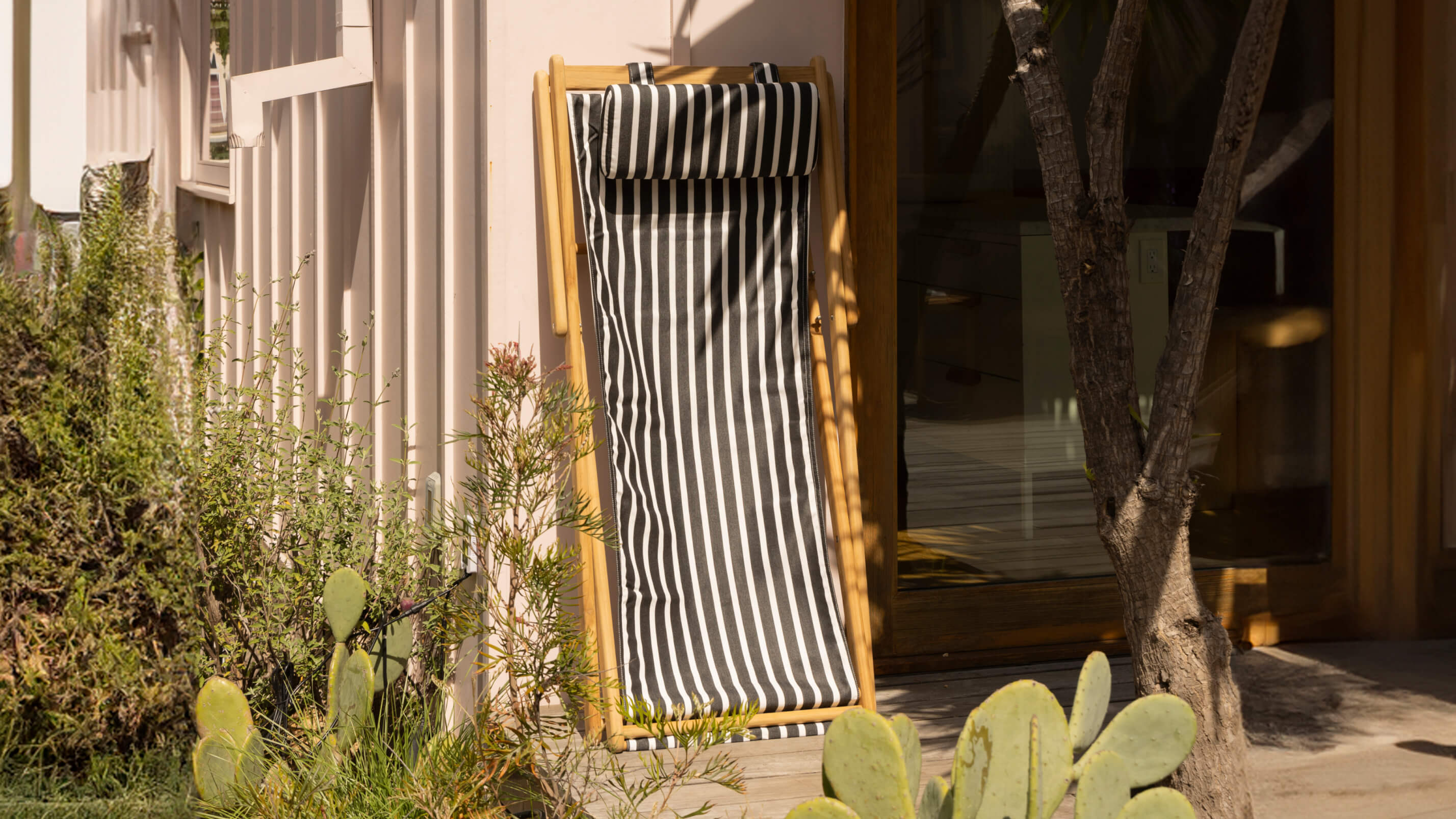 Fauteuil de jardin Settle In, grand modèle, sable noir