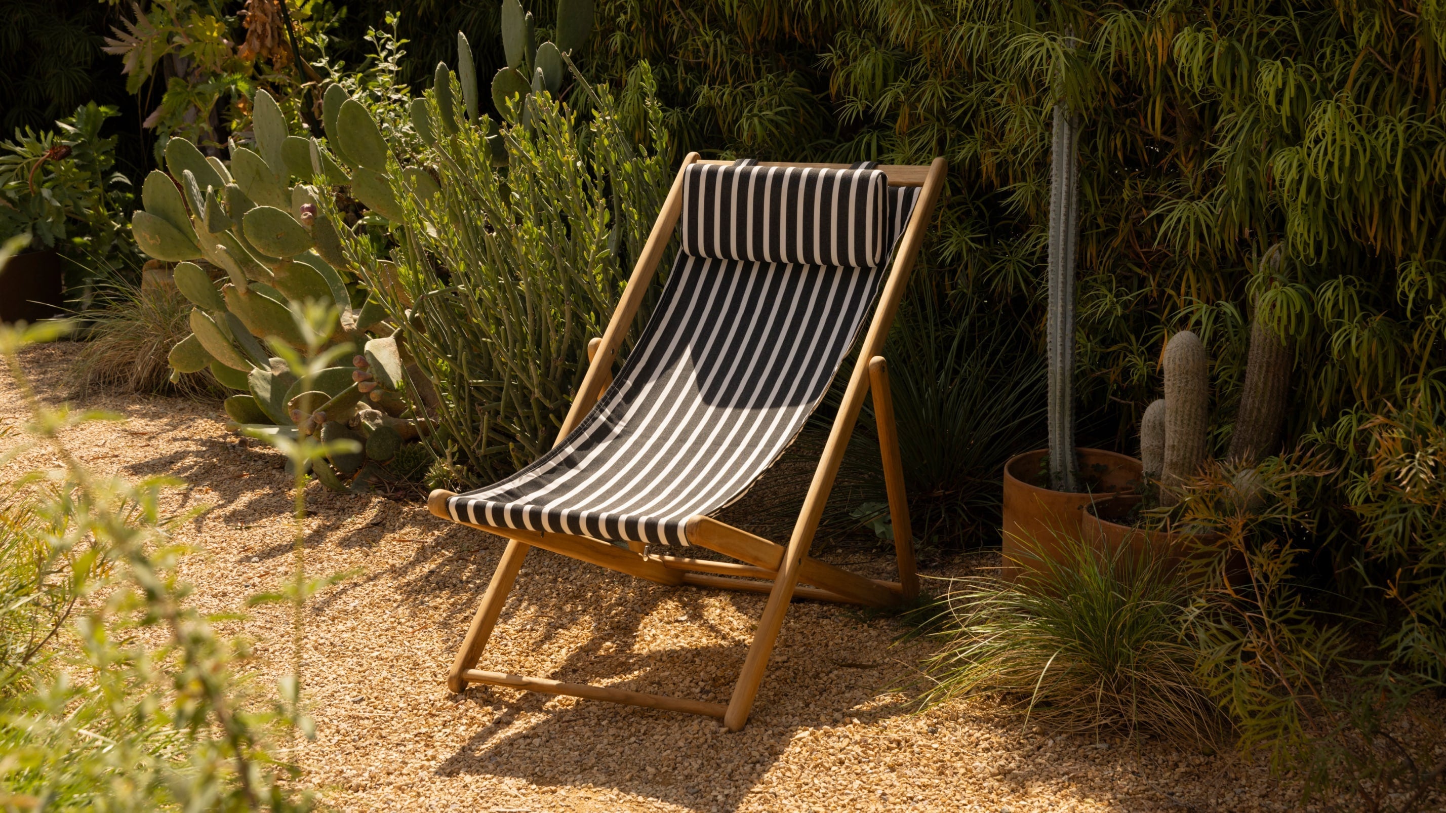 Fauteuil de jardin Settle In, grand modèle, sable noir