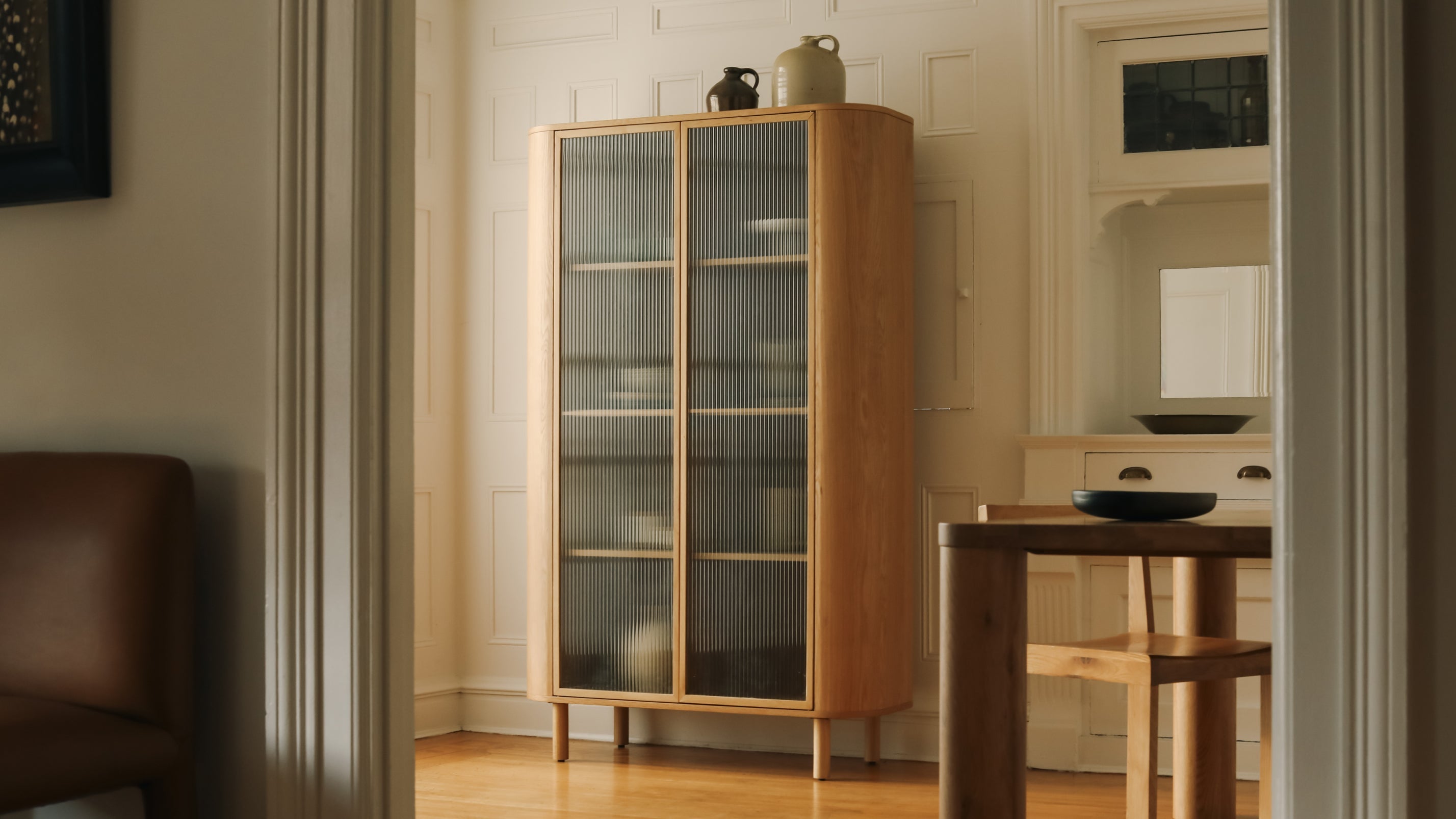 Vitrine en chêne blanc