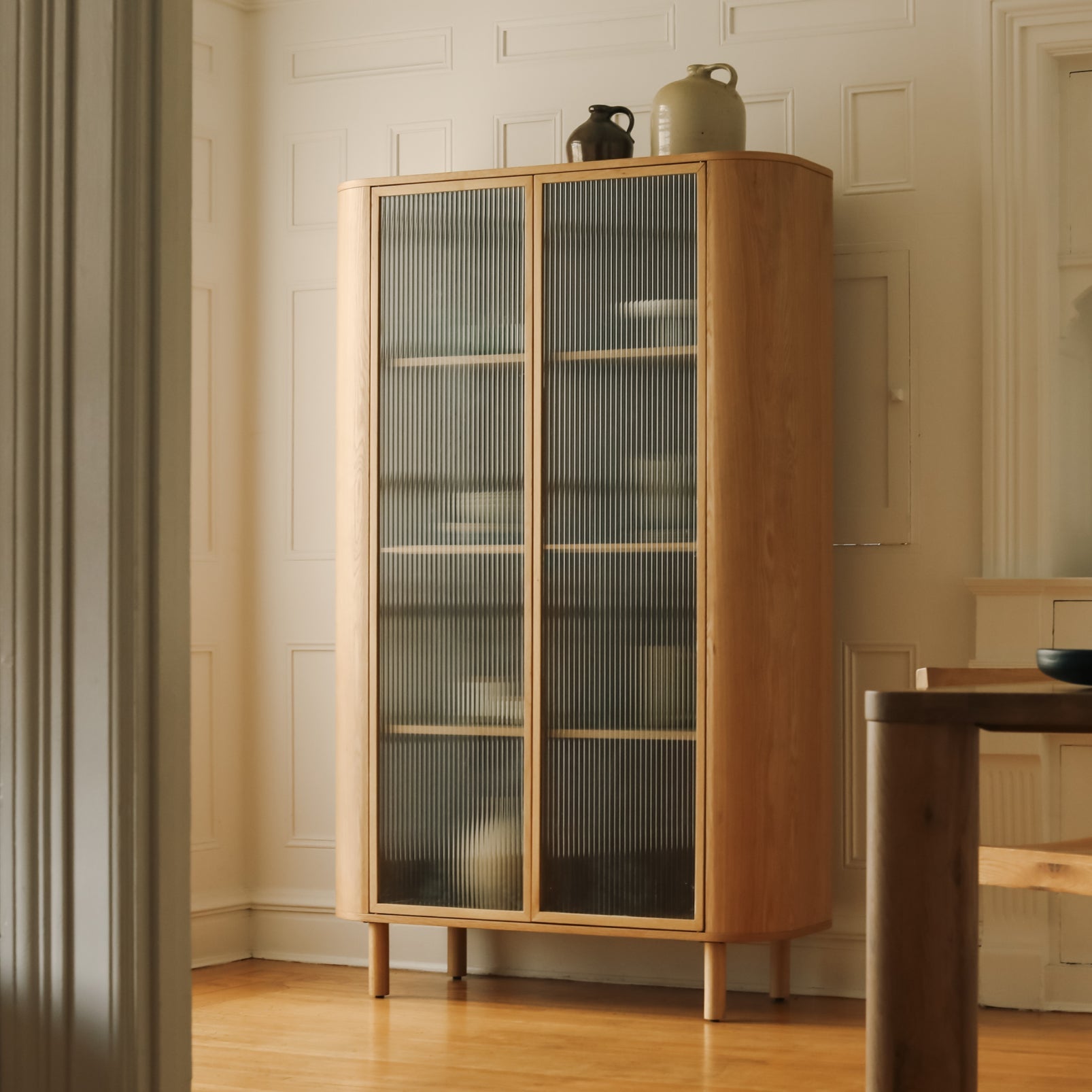 Vitrine en chêne blanc