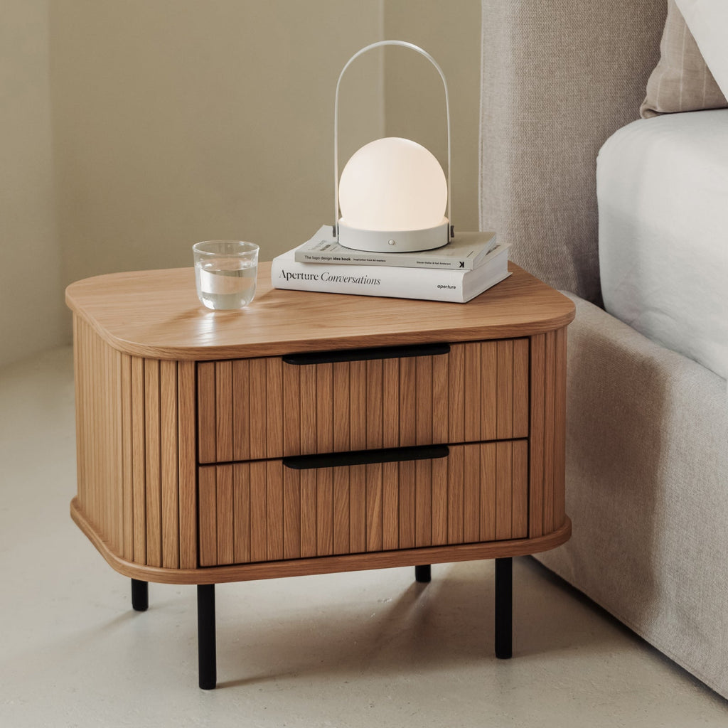 Table de chevet Easy Edge, chêne blanc