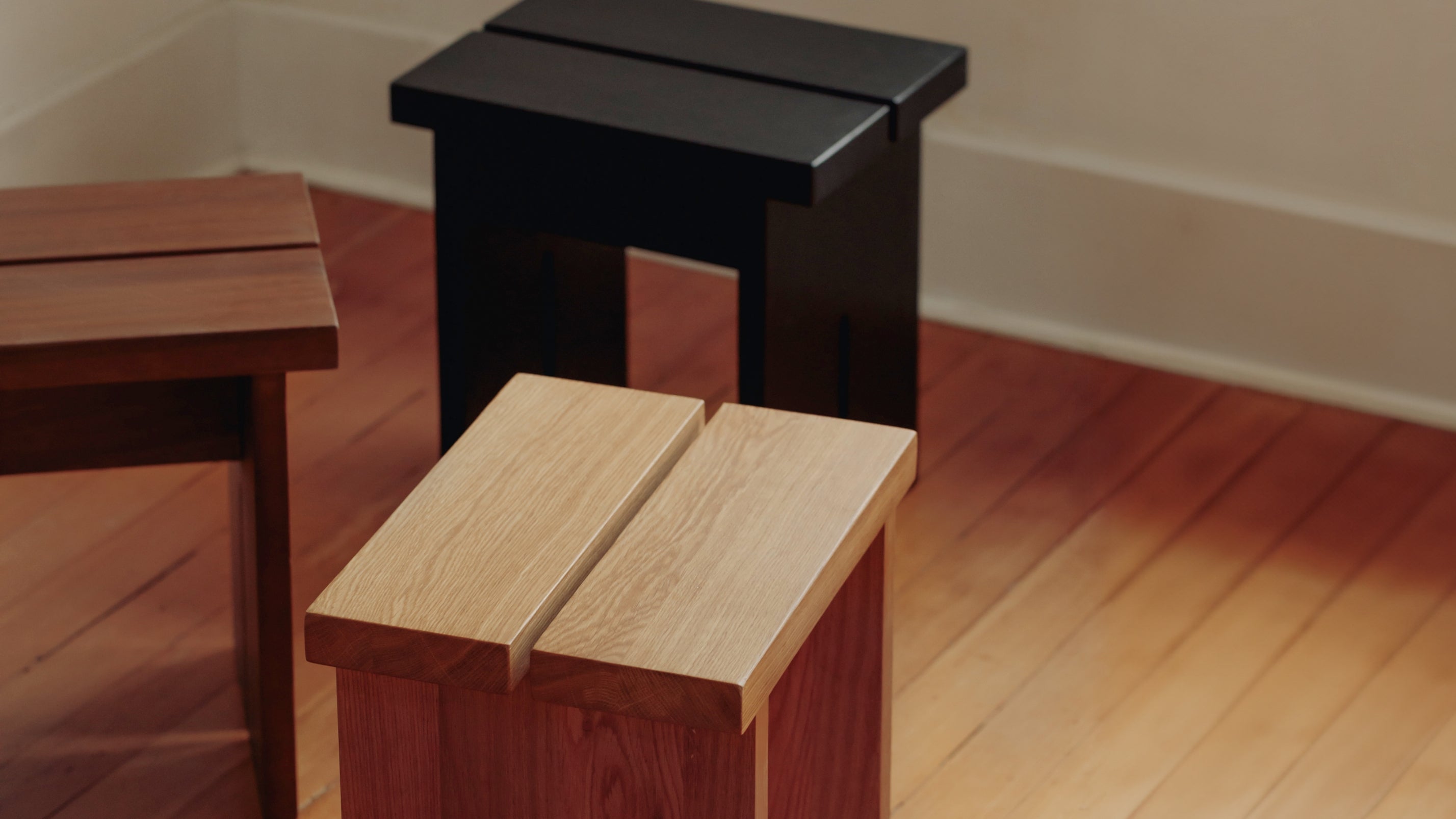 Tabouret rabot, chêne