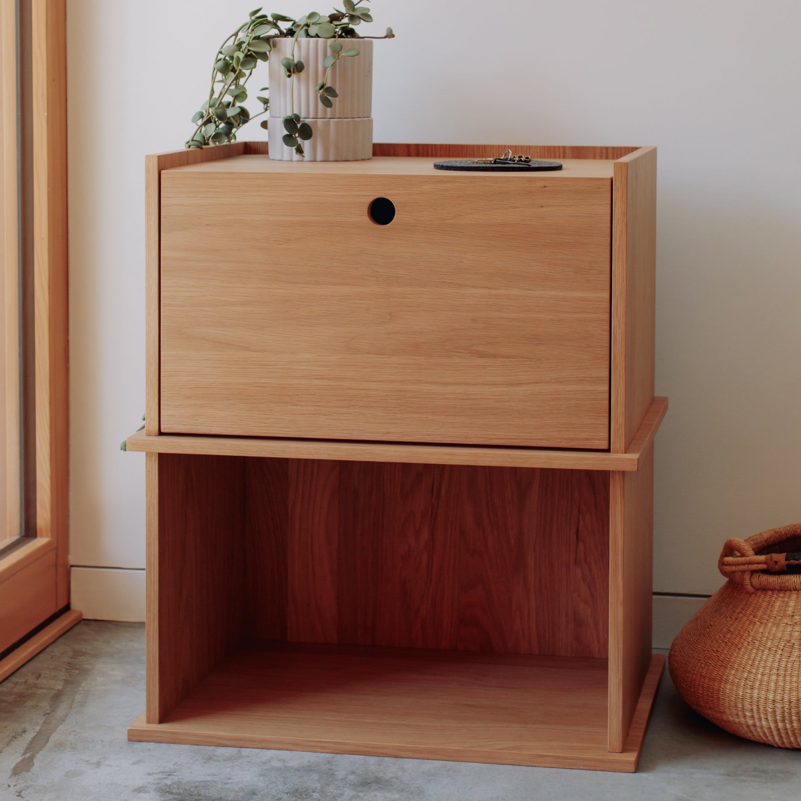 Système de rangement empilable Keep Stacking en 2 pièces, ouvert et fermé, chêne blanc